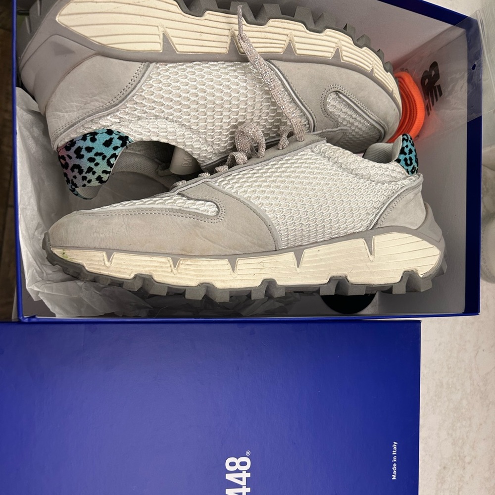 P448 shoes